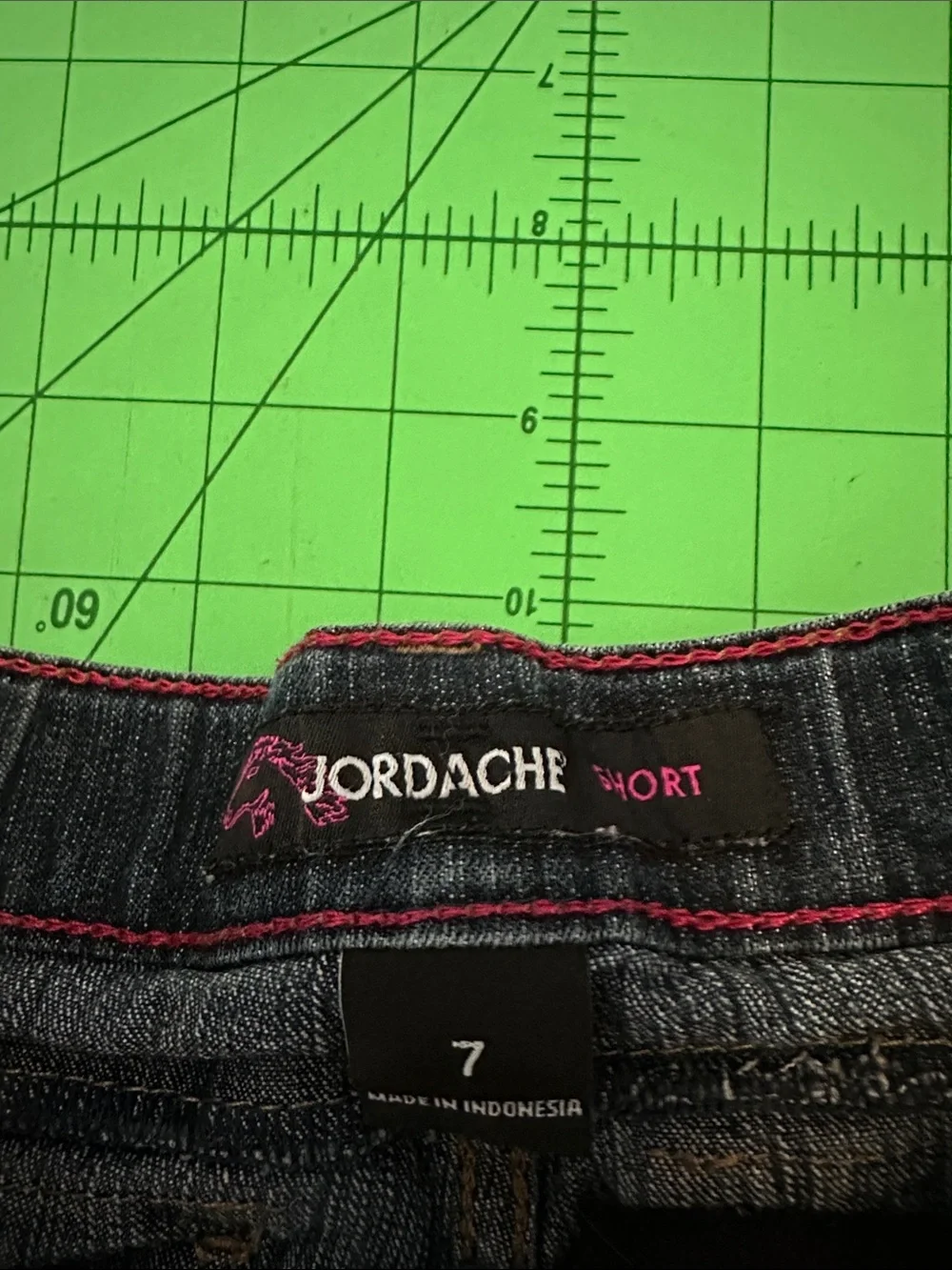 Jordache Dark Denim Kids Shorts with Pink Trim size 7